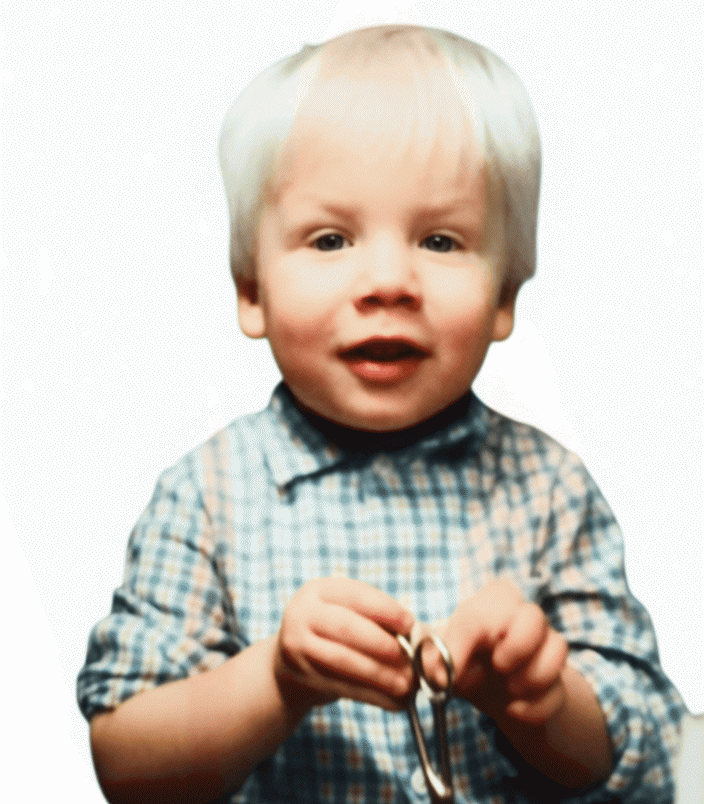 Дмитрий Маслов