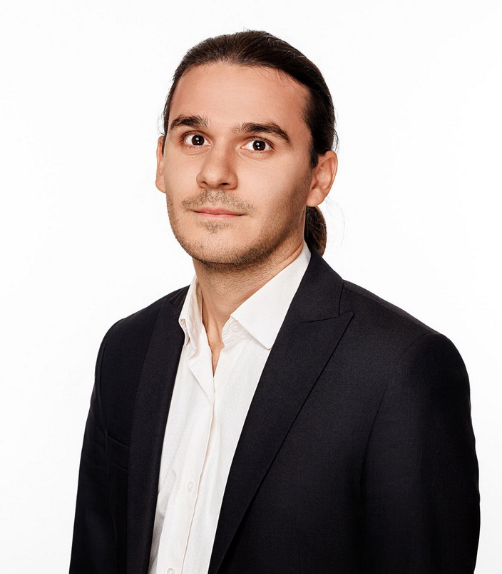 Ильгар Султанов