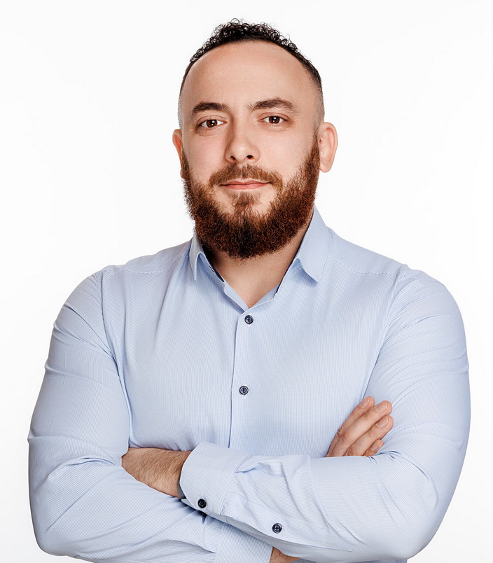 Дмитрий Варавинов