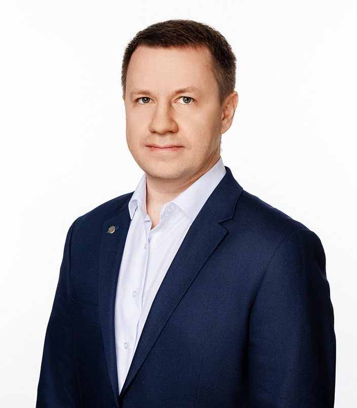 Михаил Сухомлинов